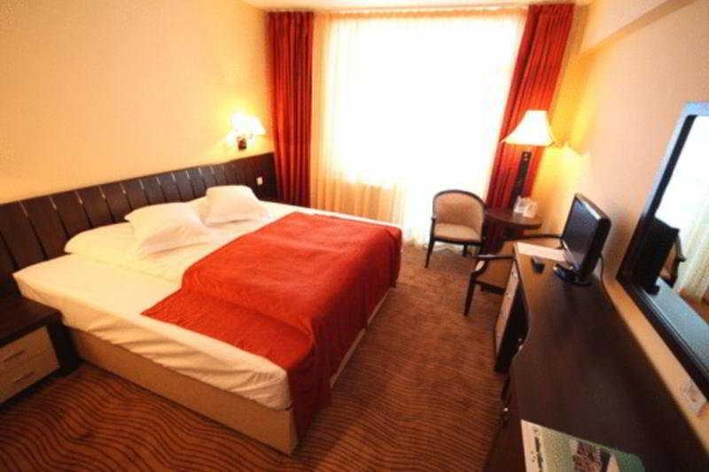 Mistral Resort Моєчу-де-Сус Екстер'єр фото