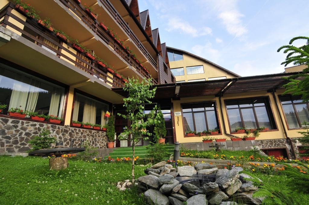 Mistral Resort Моєчу-де-Сус Екстер'єр фото