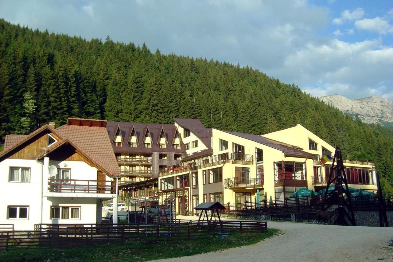 Mistral Resort Моєчу-де-Сус Екстер'єр фото